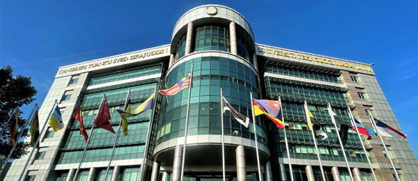 玛拉工艺大学的社会责任